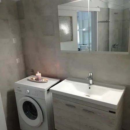 ελενειρ μεγάλο οροφοδιαμέρισμα στην Apartment